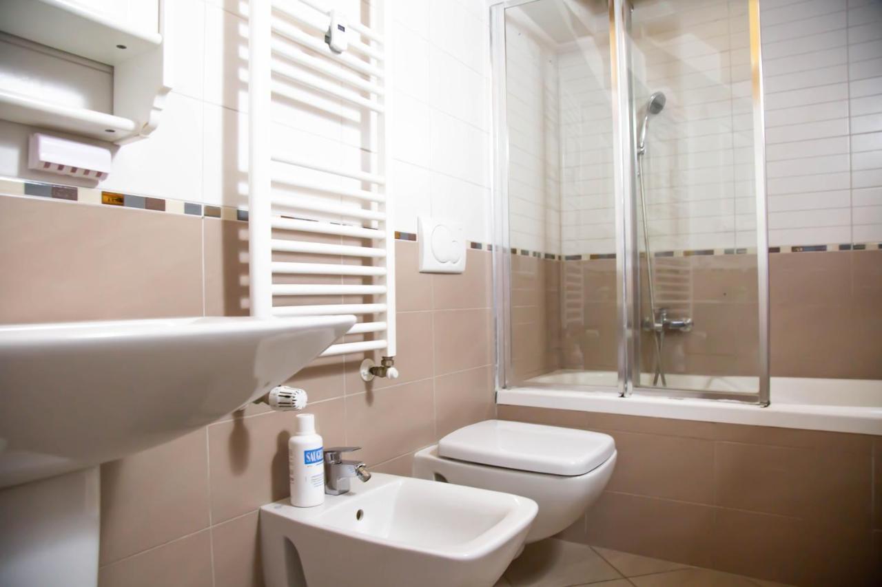 Porta Galliera Apartment โบโลญญา ภายนอก รูปภาพ