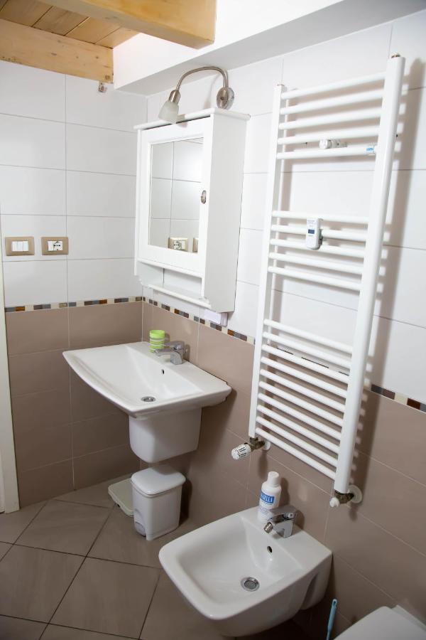 Porta Galliera Apartment โบโลญญา ภายนอก รูปภาพ